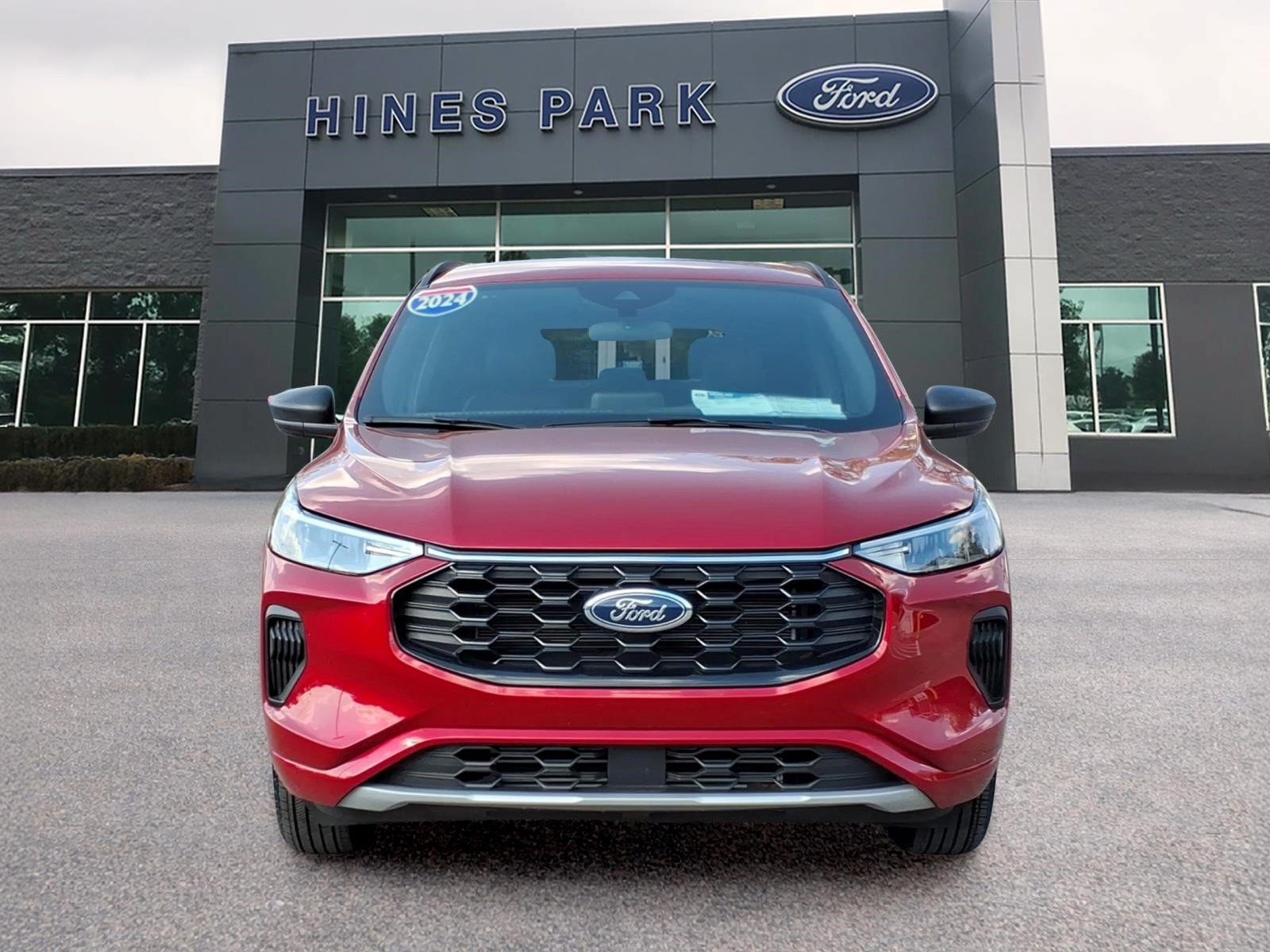 Used 2024 Ford Escape ST-Line AWD/4WD image 2