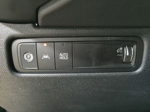 New 2026 Chevrolet Equinox EV LT image 26