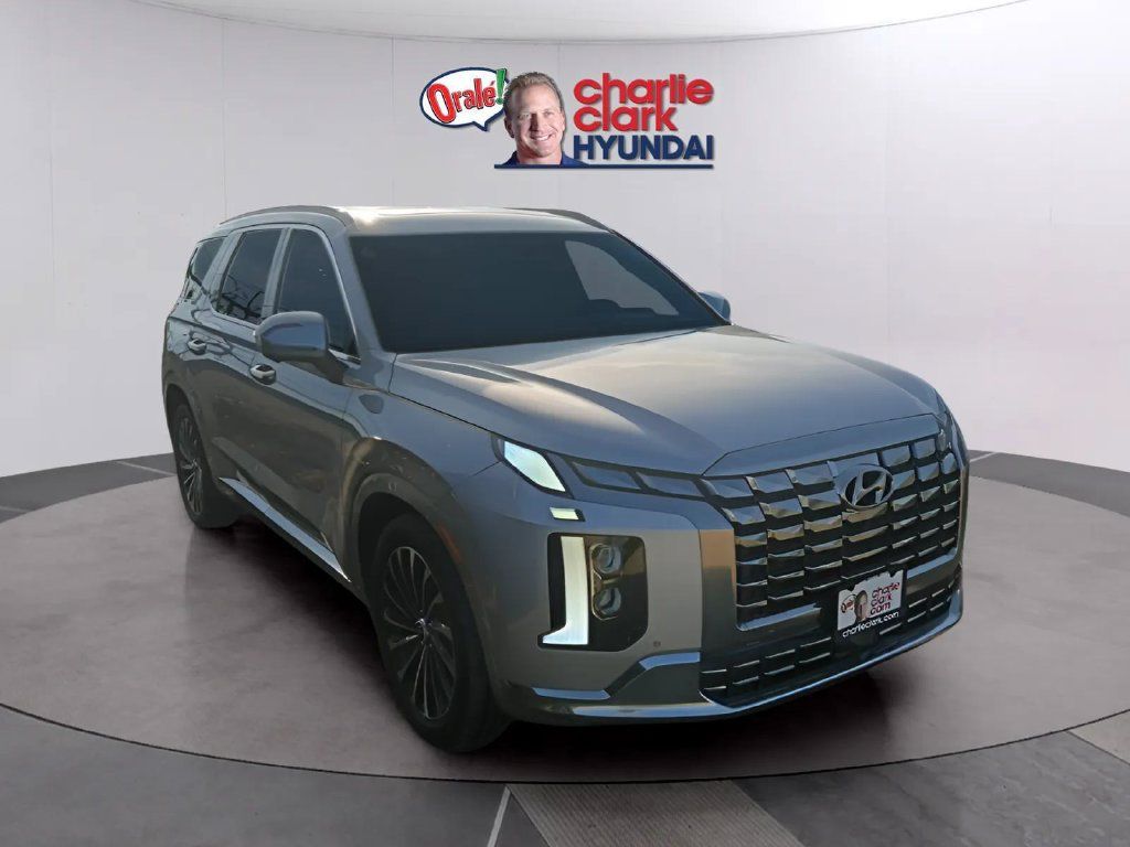 Used 2025 Hyundai Palisade Calligraphy AWD/4WD image 4