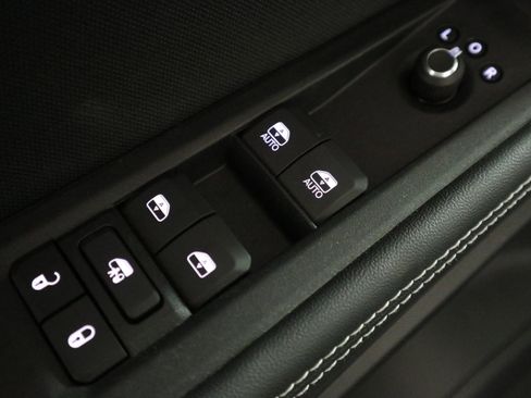 New 2026 Jeep Cherokee Laredo AWD/4WD image 33