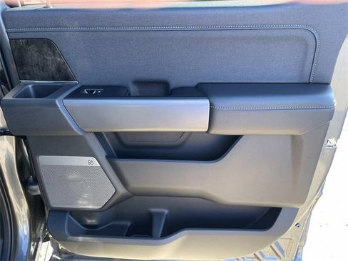 Certified 2024 Ford F250 Lariat w/ Lariat Ultimate Package image 21