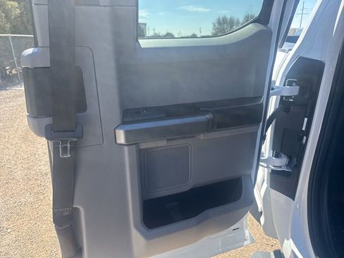 Used 2021 Ford F250 XLT w/ XLT Value Package image 34