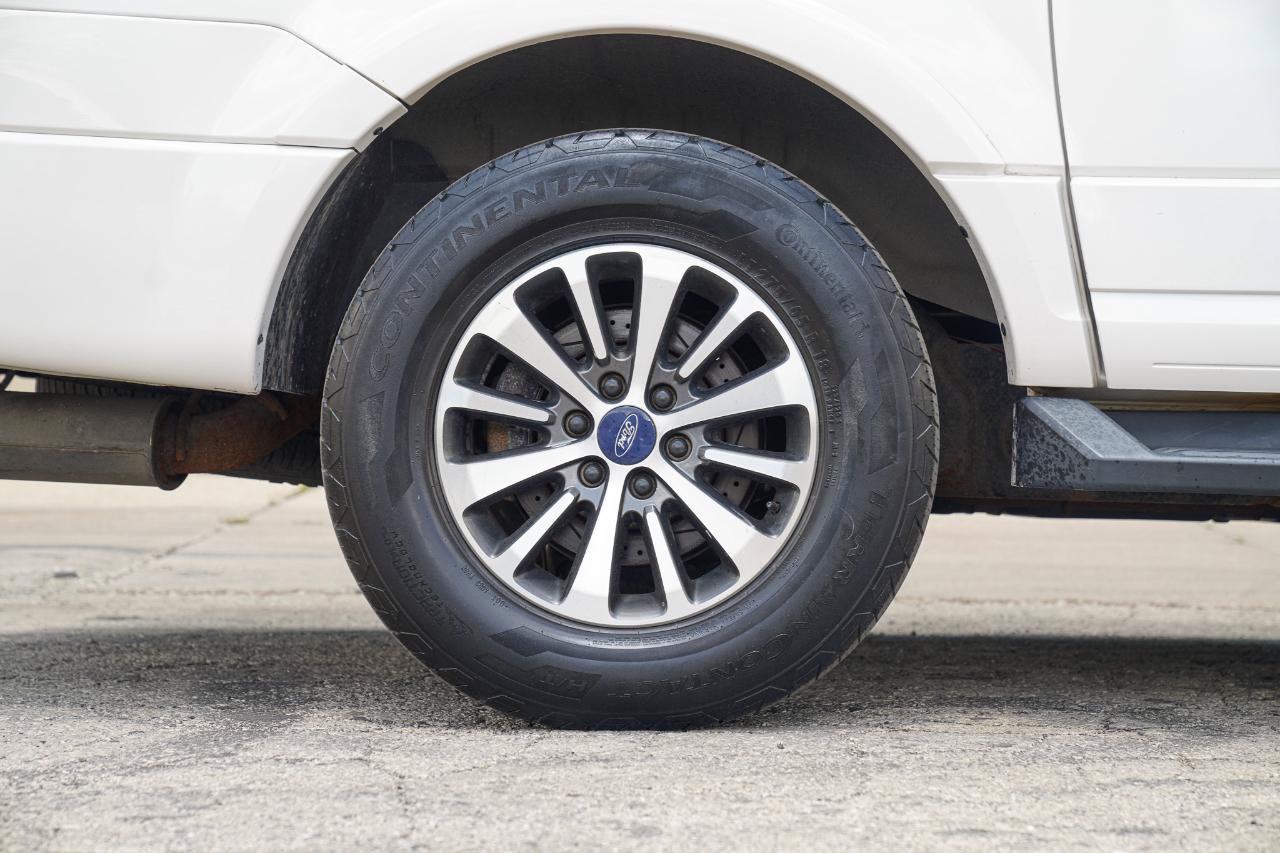 Used 2015 Ford Expedition EL XLT AWD/4WD image 15