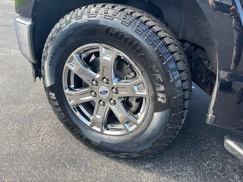 Used 2021 Ford F150 XLT w/ Equipment Group 302A High AWD/4WD image 5