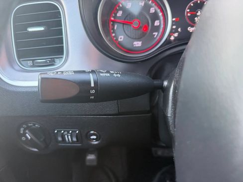 Used 2022 Dodge Charger SXT RWD image 15