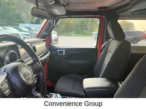 Used 2020 Jeep Wrangler Sport AWD/4WD image 13