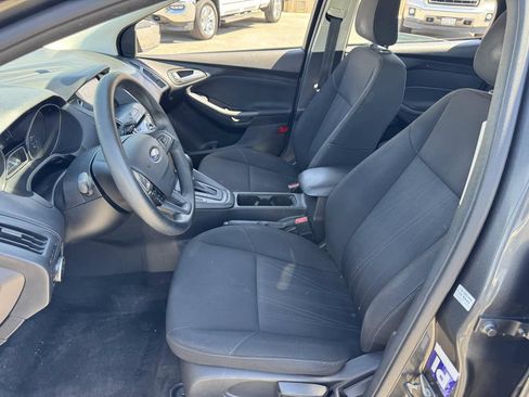 Used 2018 Ford Focus SEL FWD image 22