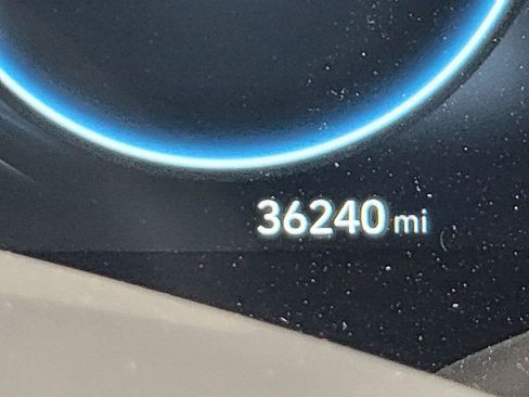 Used 2025 Hyundai Elantra SEL image 7