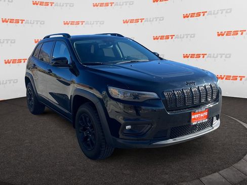 Used 2022 Jeep Cherokee Latitude w/ Sun & Sound Group AWD/4WD image 7