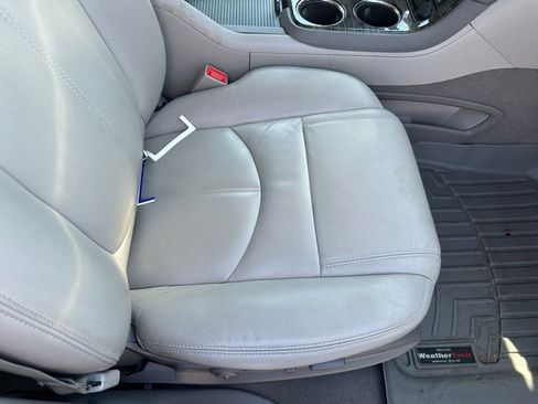 Used 2017 GMC Acadia Limited SLT image 18