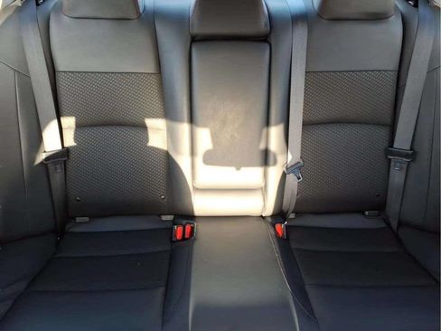 Used 2024 Nissan Altima 2.5 SR FWD image 18