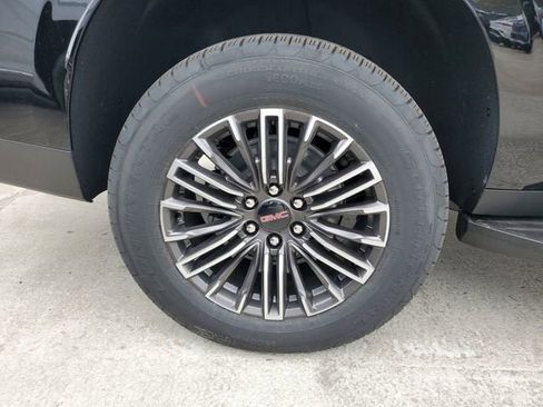 New 2026 GMC Yukon XL Elevation w/ Elevation Premium Package image 6