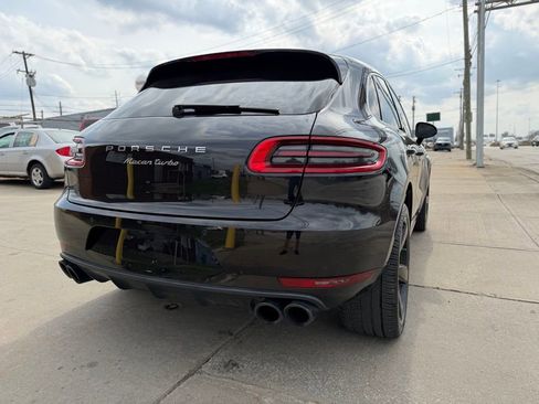 Used 2016 Porsche Macan Turbo image 6