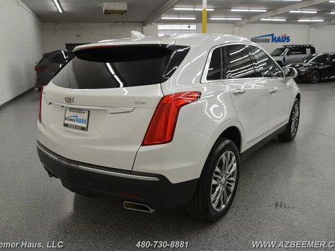 Used 2017 Cadillac XT5 Premium Luxury image 9