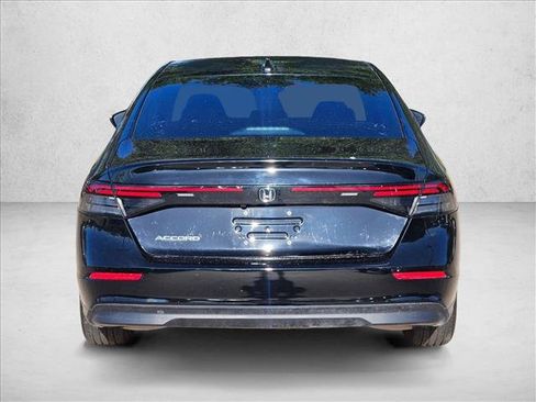 Used 2025 Honda Accord LX image 6