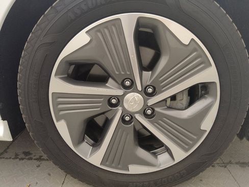 Used 2019 Hyundai Sonata Limited w/ Ultimate Package 02 FWD image 31