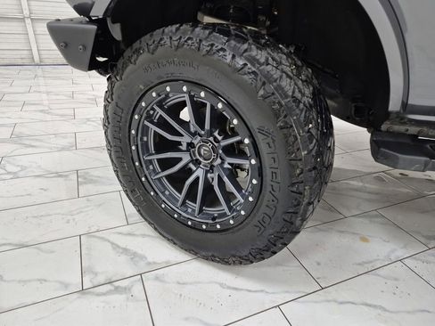 Used 2022 Ford Bronco Outer Banks image 34