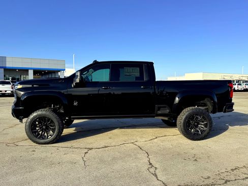 New 2026 Chevrolet Silverado 2500 LTZ w/ Trail Boss Package image 10