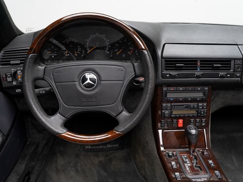 Used 1998 Mercedes-Benz SL 600 image 27