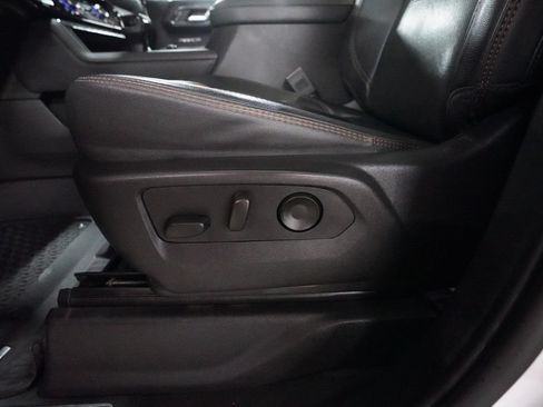 Used 2023 GMC Sierra 1500 AT4 w/ AT4 Preferred Package AWD/4WD image 27