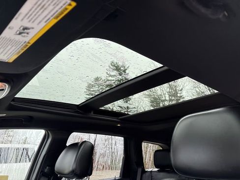 Used 2020 Jeep Grand Cherokee Limited X image 28