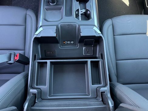 New 2026 GMC Sierra 1500 SLT w/ SLT Convenience Package AWD/4WD image 35