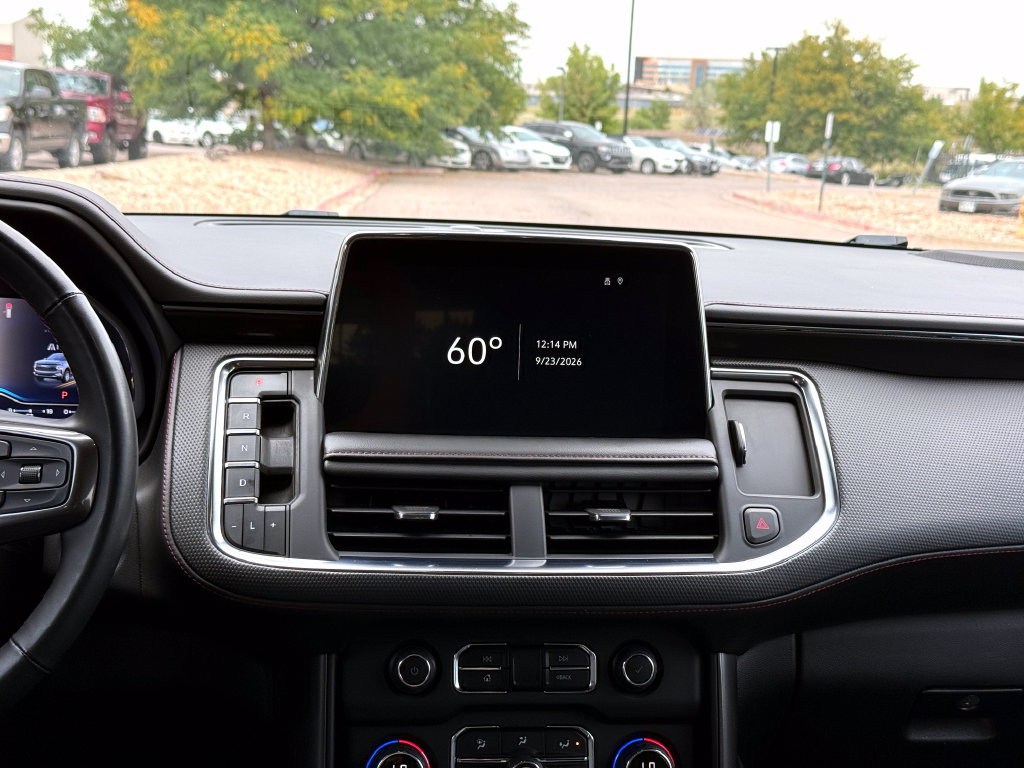 Used 2023 Chevrolet Suburban RST w/ Luxury Package AWD/4WD image 32