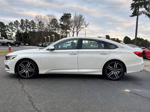 Used 2019 Honda Accord Sport image 7