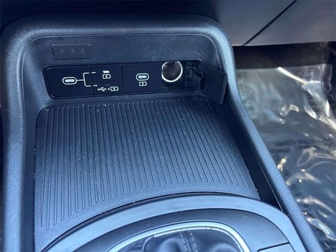 Used 2024 Hyundai Kona SEL image 24