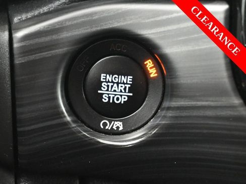 Used 2022 Jeep Grand Cherokee Laredo X image 27