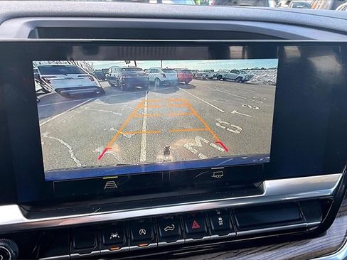 Used 2022 Chevrolet Silverado 1500 LT image 21