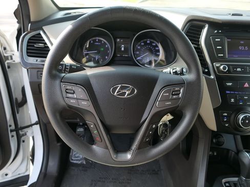 Used 2018 Hyundai Santa Fe Sport w/ Cargo Package image 19