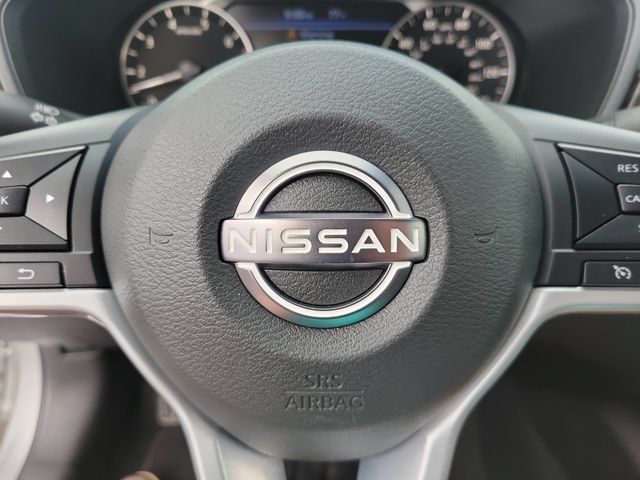 Used 2025 Nissan Altima 2.5 SV FWD image 27