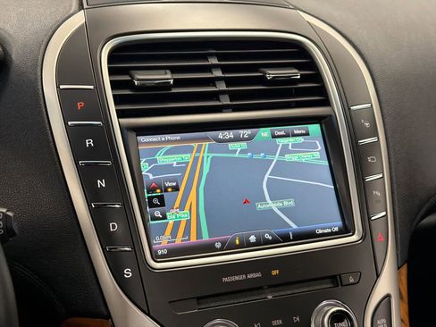 Used 2016 Lincoln MKX Reserve w/ Technology Package AWD/4WD image 24