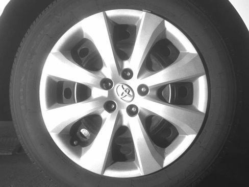 Used 2025 Toyota Corolla LE FWD image 12