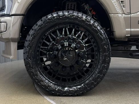 Used 2026 Ford F450 Platinum w/ Platinum Plus Package AWD/4WD image 10