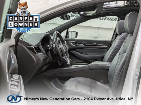 Used 2023 Buick Enclave Essence w/ Experience Buick Package AWD/4WD image 4