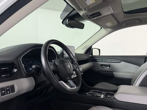 Used 2024 Honda Pilot Elite image 22