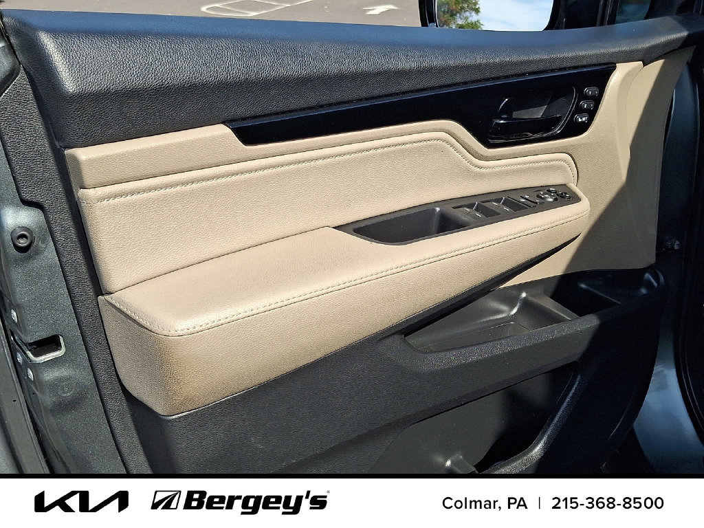 Used 2019 Honda Odyssey Elite image 15