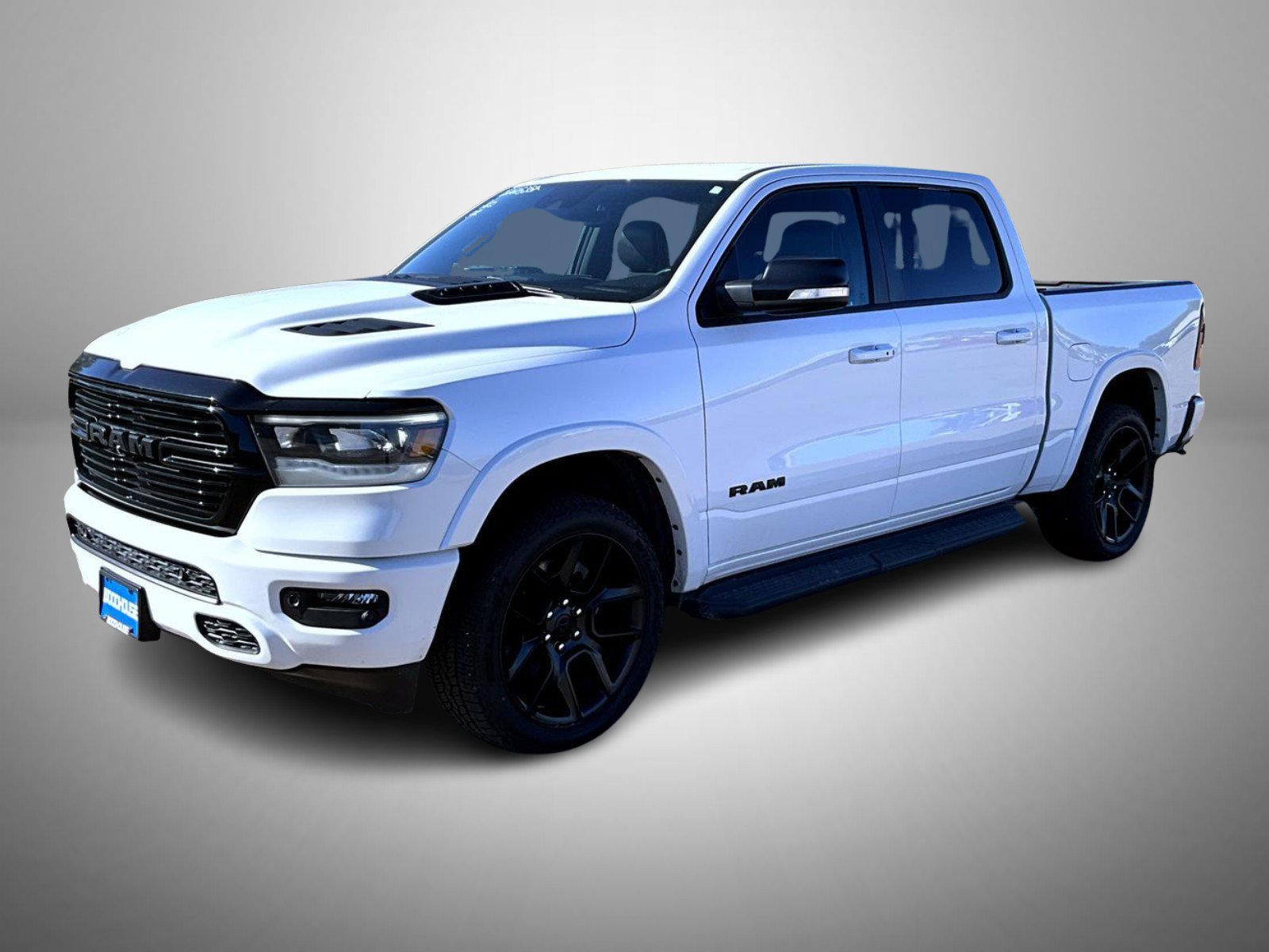 Certified 2022 RAM 1500 Laramie AWD/4WD image 1