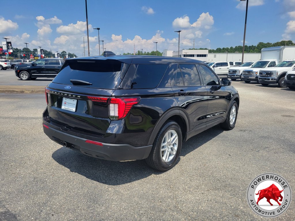Used 2026 Ford Explorer Active RWD image 6