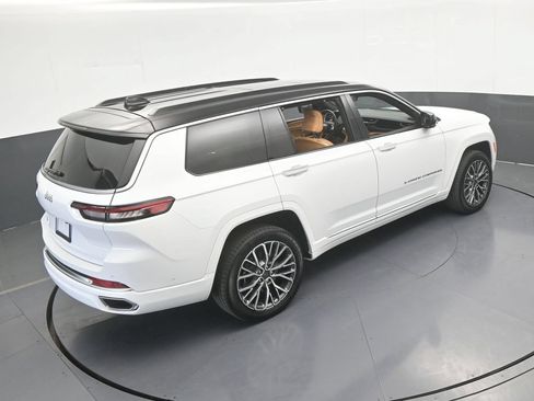 Used 2024 Jeep Grand Wagoneer L Series III w/ Quick Order Packagew 28T AWD/4WD image 56