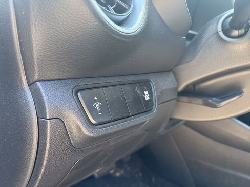 Used 2023 Kia Forte LXS FWD image 16