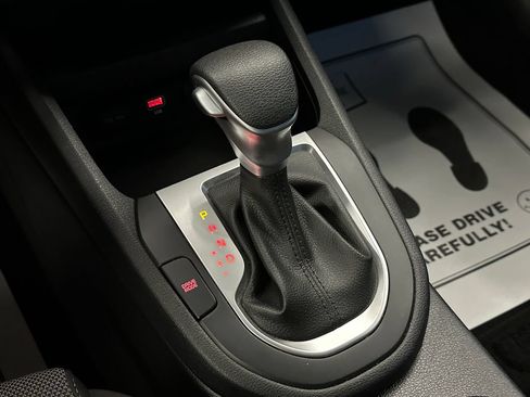 Used 2024 Kia Forte LXS w/ LXS Technology Package FWD image 15