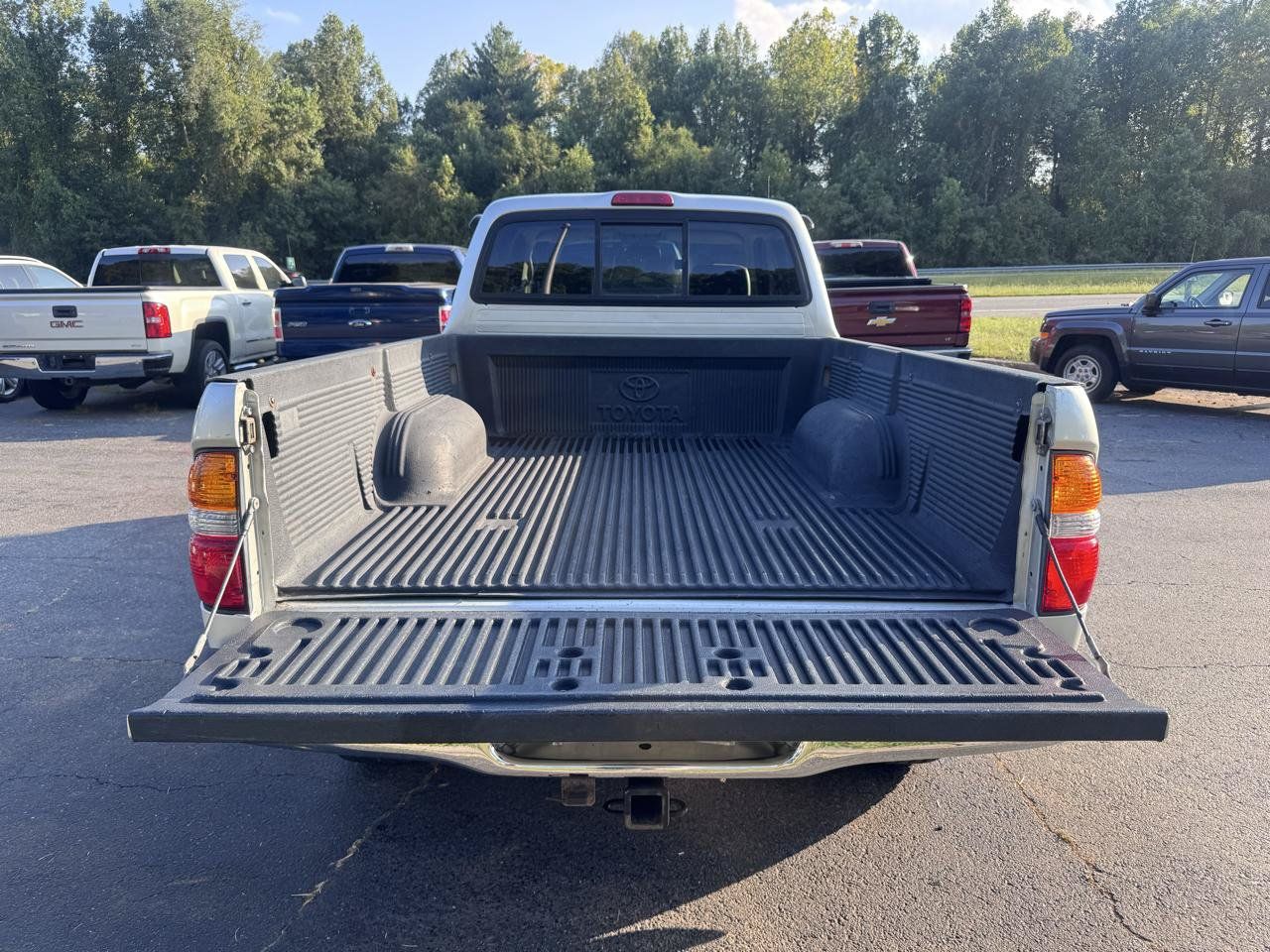 Used 2003 Toyota Tacoma PreRunner w/ SR5 Pkg RWD image 19
