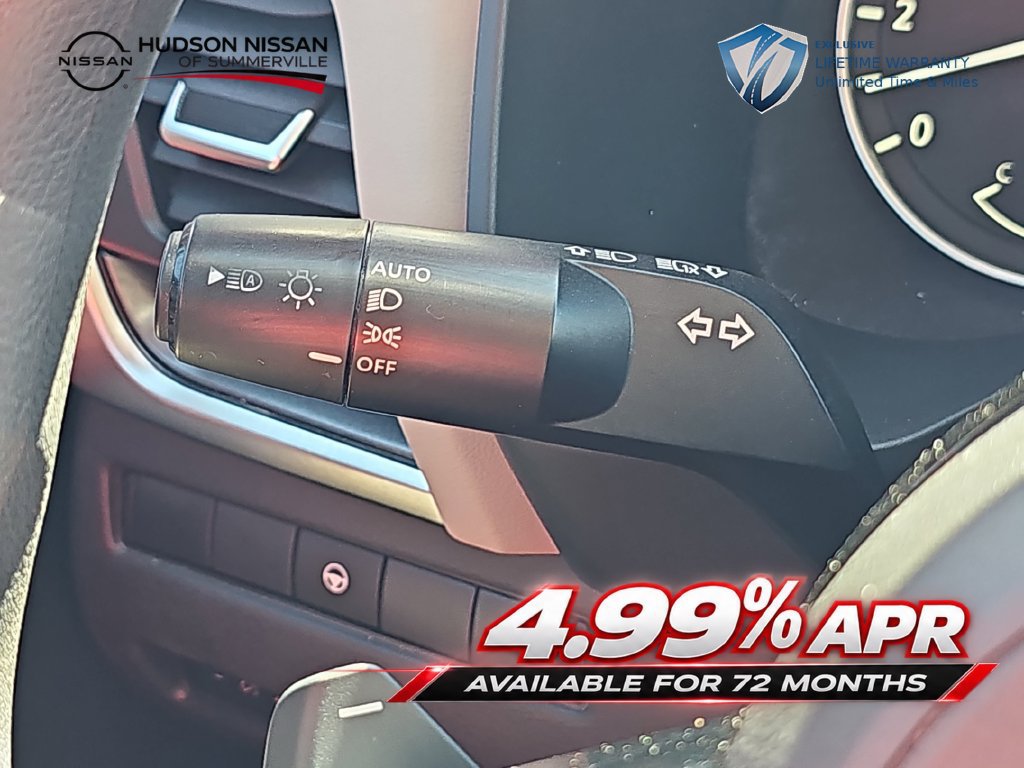 Used 2023 Nissan Rogue SV FWD image 35