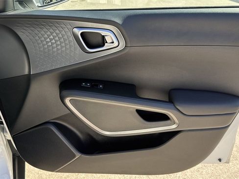 Used 2020 Kia Soul S image 43