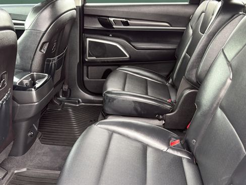 Used 2023 Kia Telluride S w/ S Sunroof Package AWD/4WD image 18