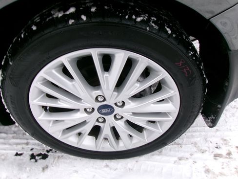 Used 2016 Ford Focus Titanium w/ Exterior Protection Package image 7