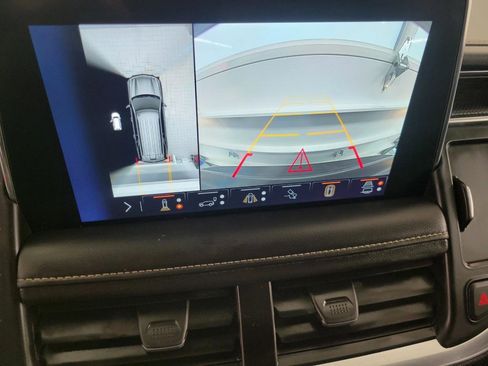 Used 2023 Chevrolet Tahoe Premier w/ Advanced Technology Package image 14